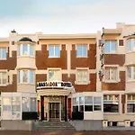 Ambassador 3* De Panne