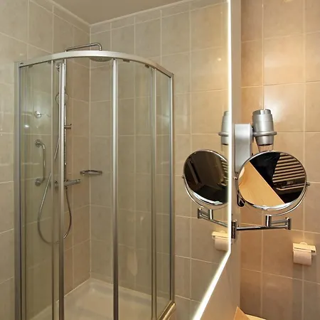 Ambassador Hotel De Panne