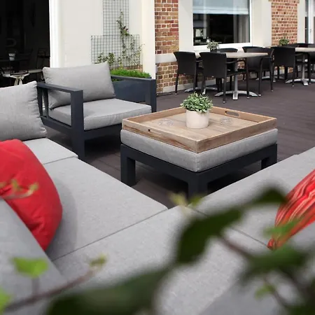 Hotell Ambassador De Panne
